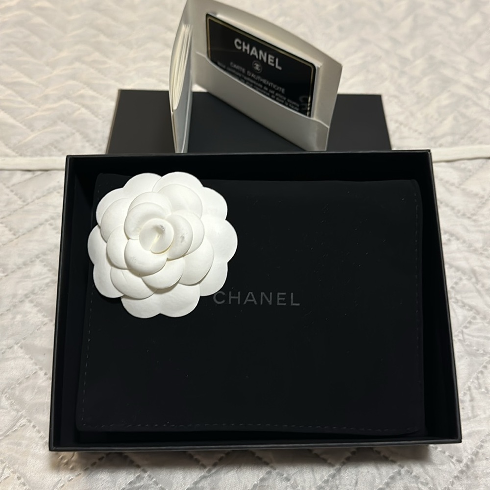 Chanel Classic flap small wallet